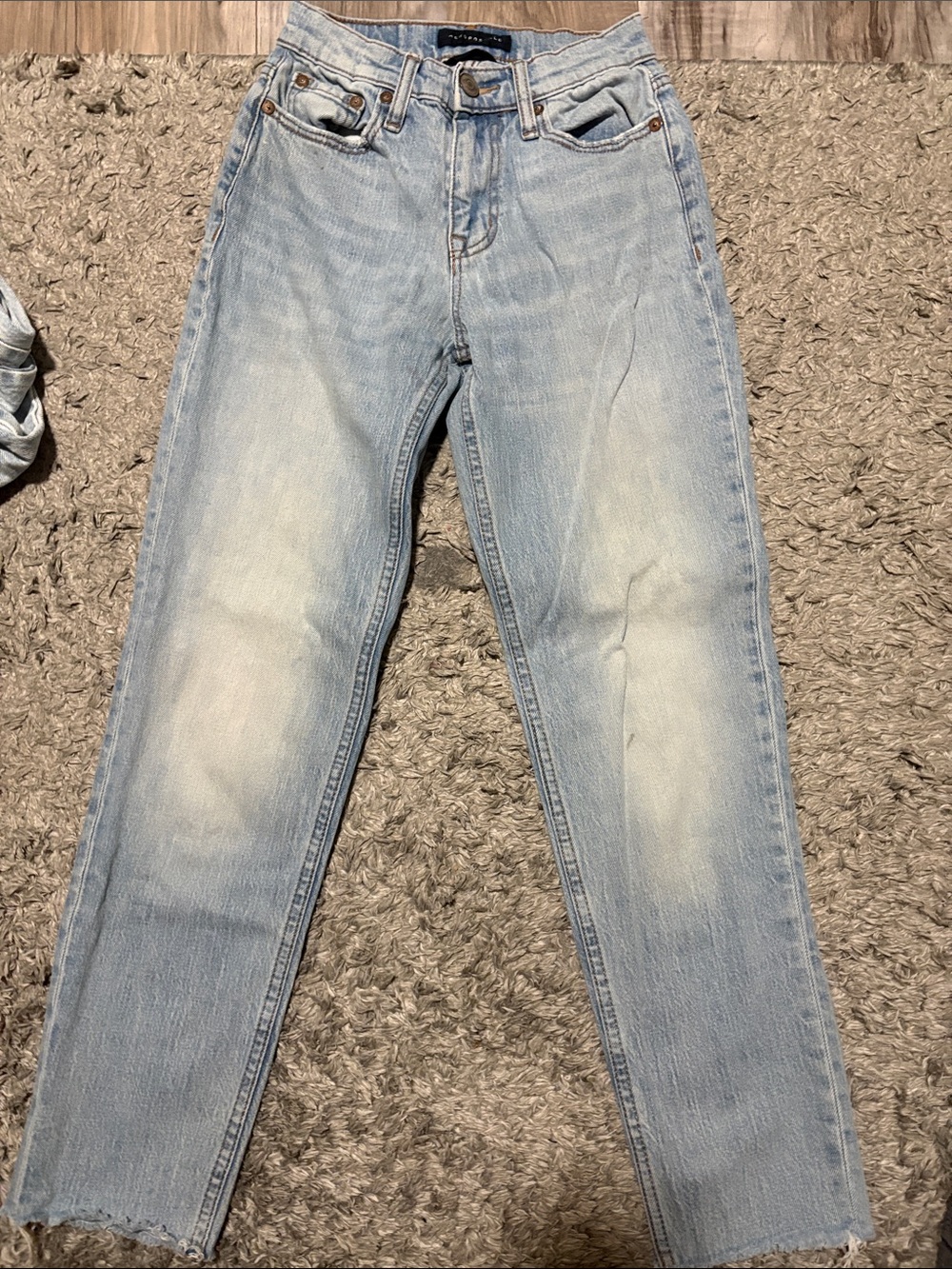 Aeropostale Mom Jeans Size 00 Light Wash Raw Hem High Rise